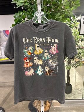Eras Tour New Orleans pop up shop t shirt